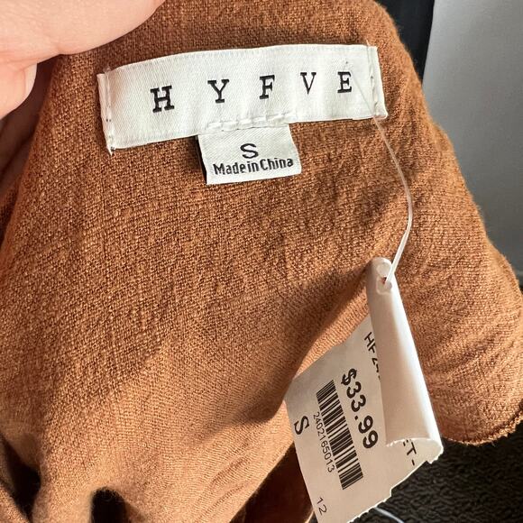 Brown Tank Top, Clean Girl, Earthy, Minimalist, Model Off Duty, Small - Picture 4 of 4